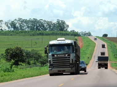 Lei dos motoristas poderá causar aumento de 40% no frete em MT