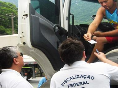 Operação da ANTT gera R$ 4 milhões em multas